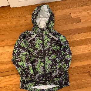 LL Bean boys rain jacket size M 5-6